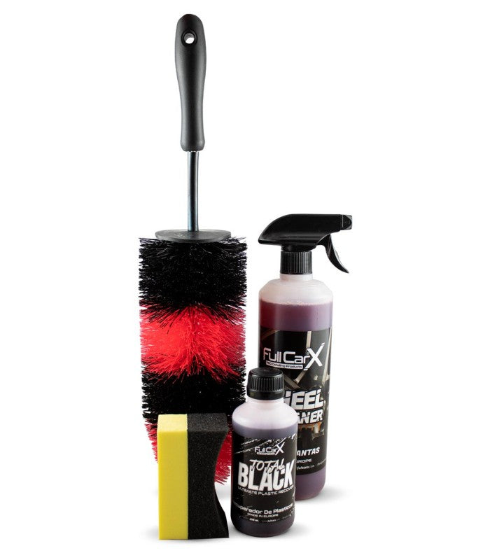 KIT TOTAL BLACK BASIC (NEUMÁTICOS Y LLANTAS)