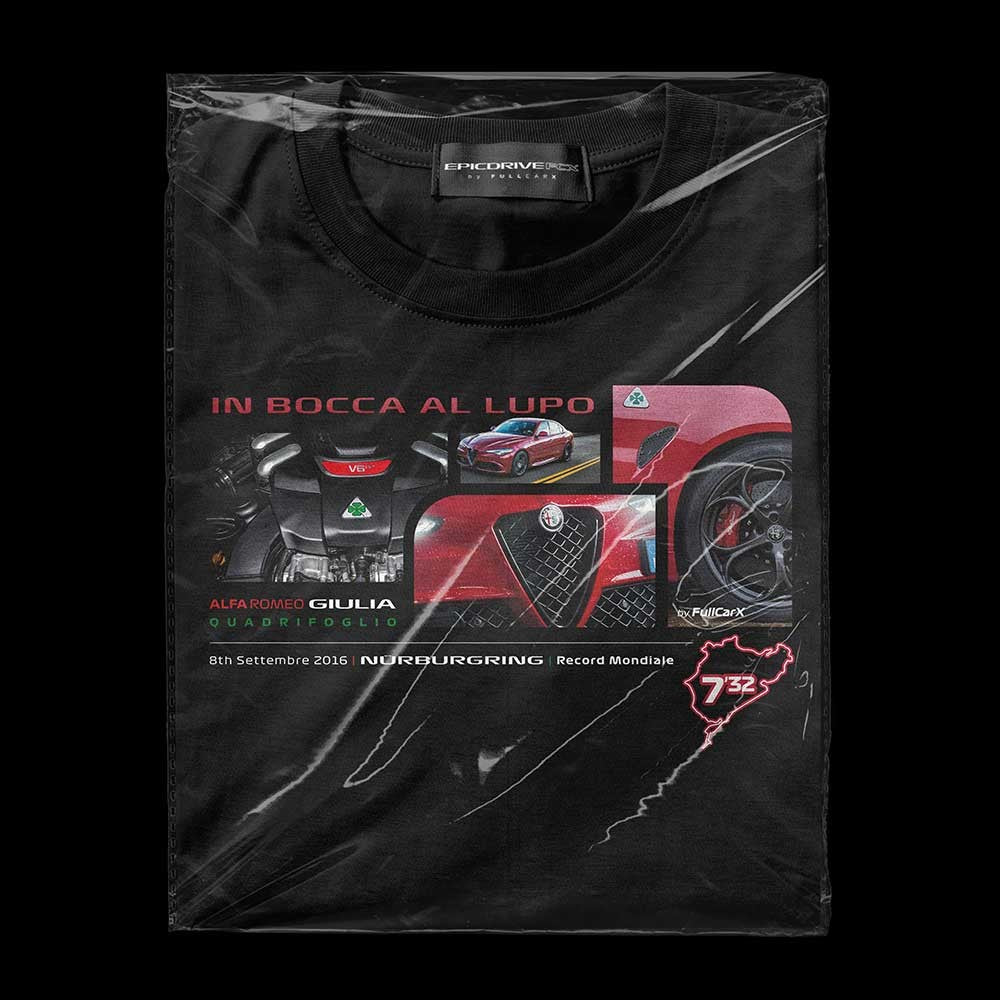 Camiseta - ALFA ROMEO GIULIA QUADRIFOGLIO "In Bocca Al Lupo"